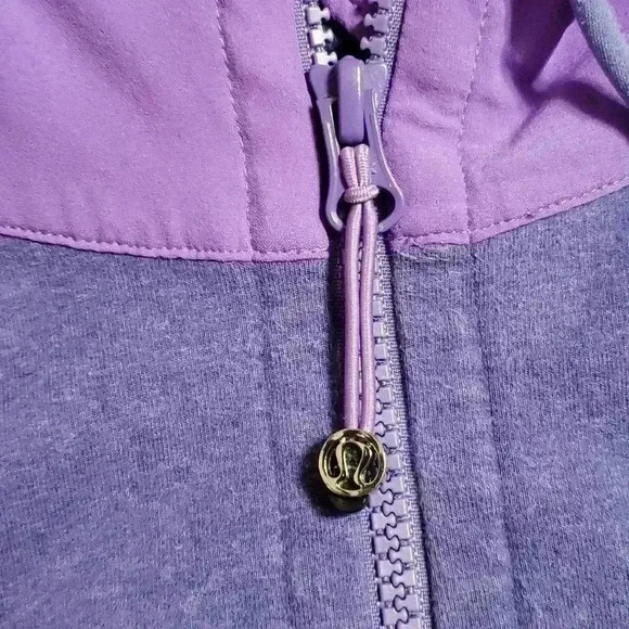 Lululemon sweater - Picture 5 of 12